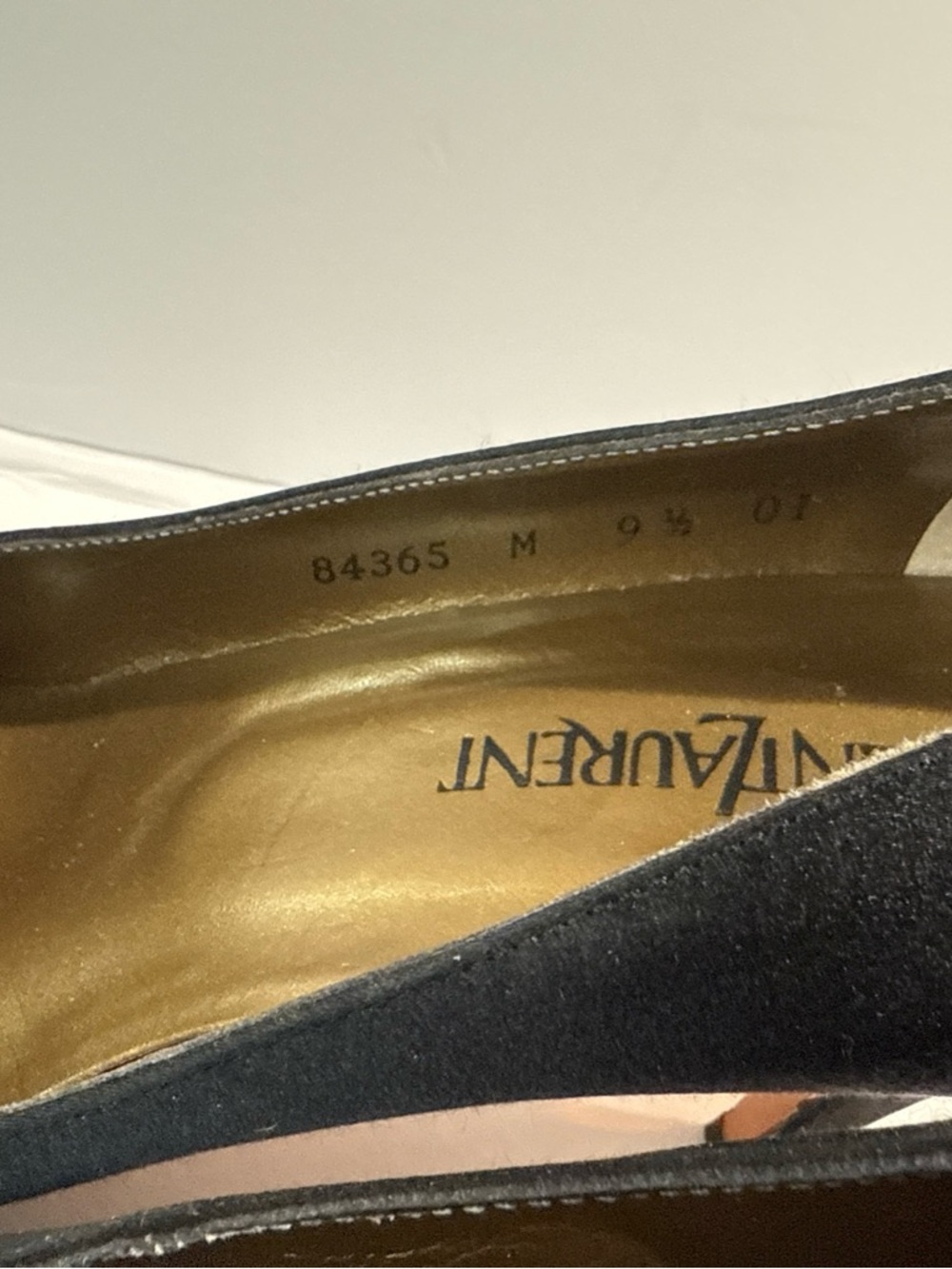 Yves Saint Laurent Black Pointed Toe Pumps 9.5 - Picture 6 of 14